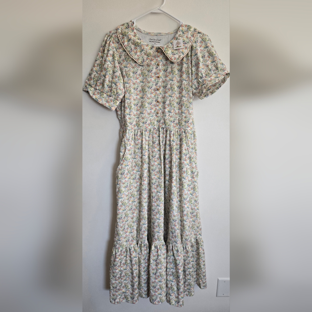 Super Cute Dresses M Floral Dress